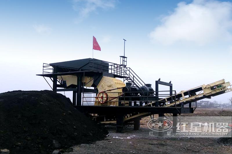 煤矸石移动打砂生产线现场